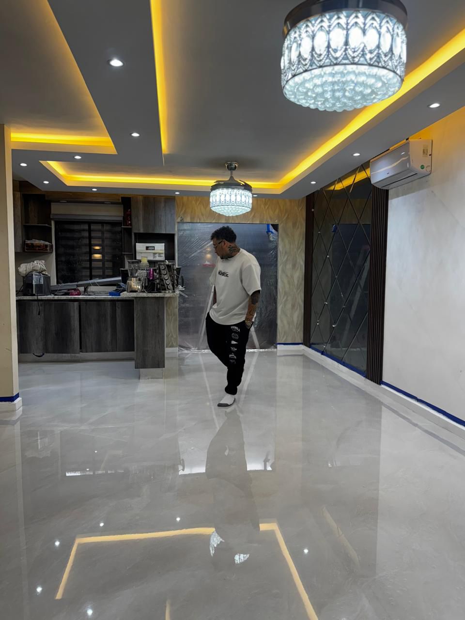 Angel Gallardo - Residential